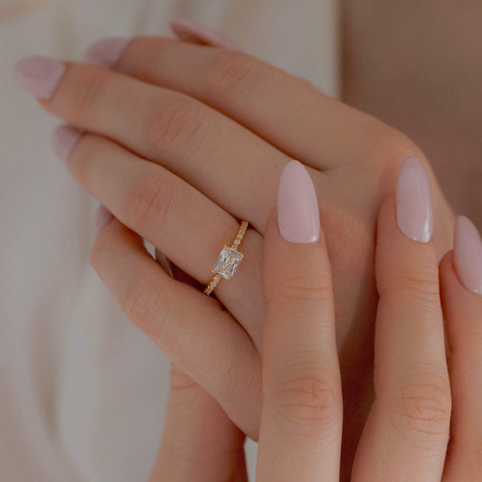 East west rectangle cubic zirconia with pave ring band